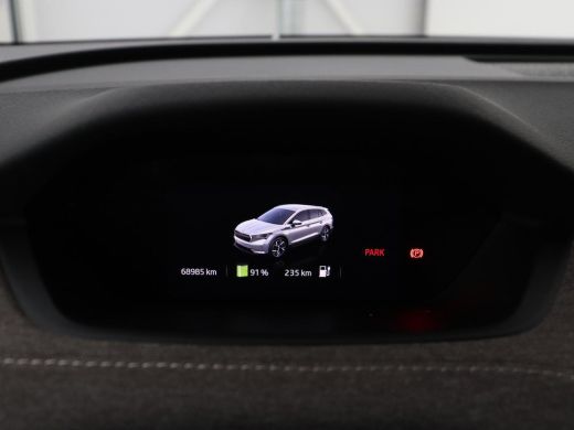 Skoda Enyaq iV 60 | 68.900km NAP | Sfeerverlichting | Carplay | Half leder | Navigatie | Full LED | Chroom Pack ... ActivLease financial lease