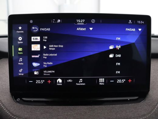 Skoda Enyaq iV 60 | 68.900km NAP | Sfeerverlichting | Carplay | Half leder | Navigatie | Full LED | Chroom Pack ... ActivLease financial lease