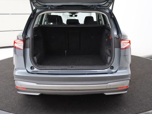 Skoda Enyaq iV 60 | 68.900km NAP | Sfeerverlichting | Carplay | Half leder | Navigatie | Full LED | Chroom Pack ... ActivLease financial lease