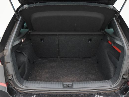 Skoda Kamiq 1.0 TSi 115 Pk Automaat Sport Business | Cruise Control | Climate Control | Navigatie | Carplay |... ActivLease financial lease