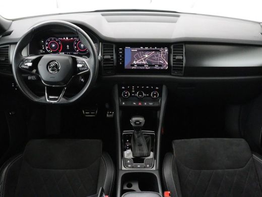 Skoda Kodiaq 1.5 TSI Sportline 7 Persoons | Panoramadak | Stoelverwarming | Trekhaak | Adaptive cruise | Carpl... ActivLease financial lease
