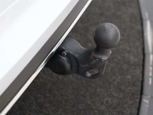 Skoda Kodiaq 1.5 TSI Sportline 7 Persoons | Panoramadak | Stoelverwarming | Trekhaak | Adaptive cruise | Carpl... ActivLease financial lease