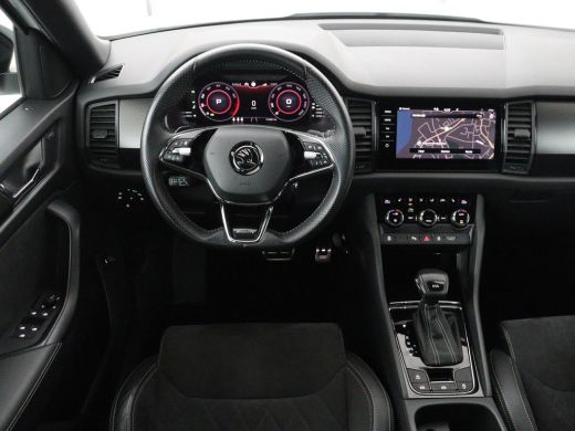 Skoda Kodiaq 1.5 TSI Sportline 7 Persoons | Panoramadak | Stoelverwarming | Trekhaak | Adaptive cruise | Carpl... ActivLease financial lease