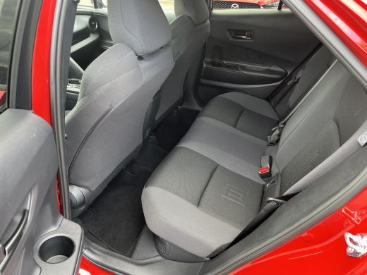 Toyota C-HR 1.8 Hybrid 140 First Edition | Navigatie | Apple CarPlay/Android auto | Achteruitrijcamera | Elek... ActivLease financial lease