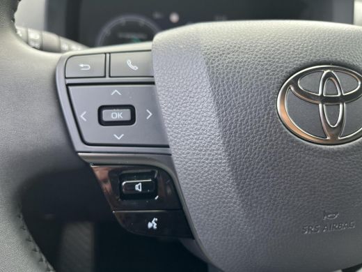 Toyota C-HR 1.8 Hybrid 140 First Edition | Navigatie | Apple CarPlay/Android auto | Achteruitrijcamera | Elek... ActivLease financial lease