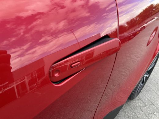 Toyota C-HR 1.8 Hybrid 140 First Edition | Navigatie | Apple CarPlay/Android auto | Achteruitrijcamera | Elek... ActivLease financial lease