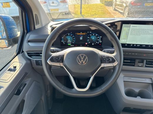 Volkswagen e-Transporter 32 L2H1 Style 64 kWh | Trekhaak | Leder | 8 Pers. | ActivLease financial lease