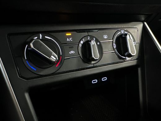 Volkswagen Polo 1.0 95pk TSI Life Travel Assist (incl. Adaptive Cruise Control) | Navigatie 'Discover Media' (20,... ActivLease financial lease