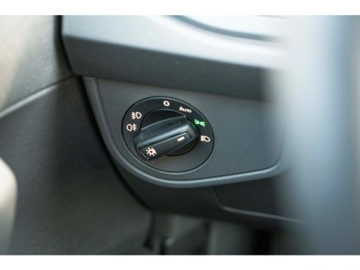 Volkswagen Polo R-Line Edition | Achteruitrijcamera (Rear View) | Panoramisch schuif-, kanteldak, elektrisch bedi... ActivLease financial lease