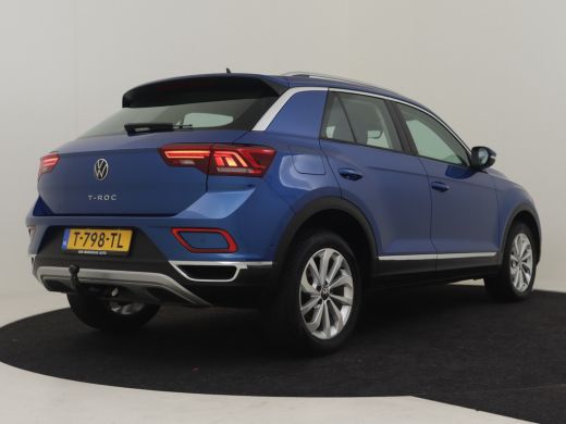 Volkswagen T-Roc 1.5 TSI Style 7-DSG 150pk | Trekhaak | Adaptief cruise control | dodehoekdetectie | Navigatie via... ActivLease financial lease