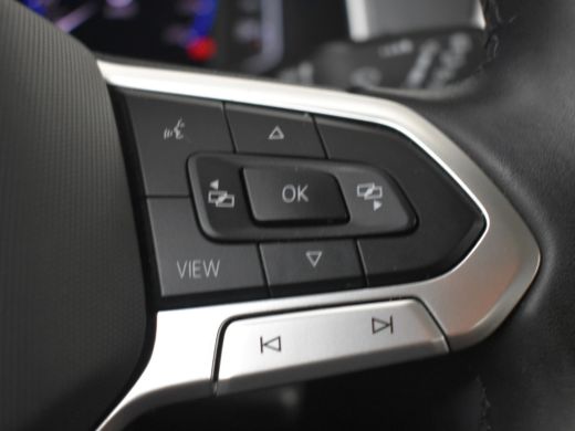 Volkswagen T-Roc 1.5 TSI Style 7-DSG 150pk | Trekhaak | Adaptief cruise control | dodehoekdetectie | Navigatie via... ActivLease financial lease