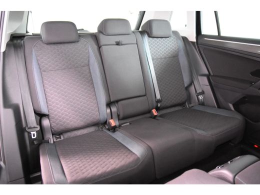 Volkswagen Tiguan 1.5 TSI iQ-Drive *1ste Eigenaar*Navigatie*PDC* ActivLease financial lease