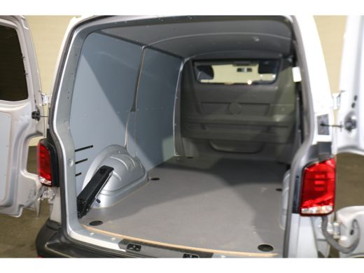 Volkswagen Transporter 2.0 TDI L1 H1 Airco ActivLease financial lease