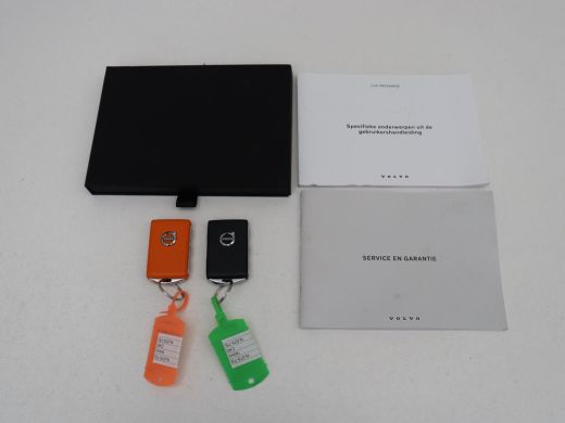 Volvo  C40 Recharge Twin Intro Edition 78 kWh | Panoramadak | 360 Camera | Stoelverwarming | Harman/Kardon |... ActivLease financial lease