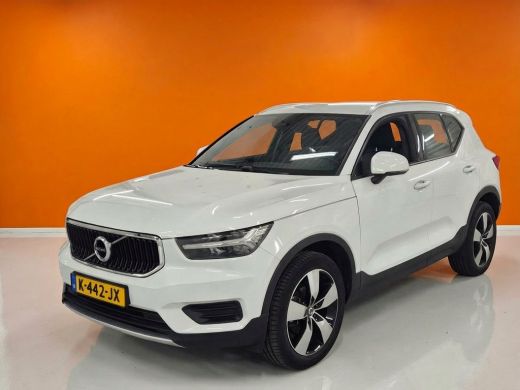 Volvo  XC40 1.5 T2 Business Pro | Lichtmetalen velgen 5-spaaks 19" | Rijstrooksensor met correctie