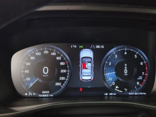 Volvo  XC40 1.5 T2 Business Pro | Lichtmetalen velgen 5-spaaks 19" | Rijstrooksensor met correctie ActivLease financial lease