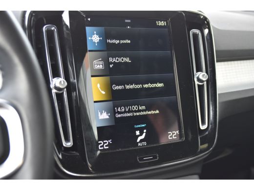 Volvo  XC40 1.5 T2 Business Pro | Lichtmetalen velgen 5-spaaks 19" | Rijstrooksensor met correctie ActivLease financial lease