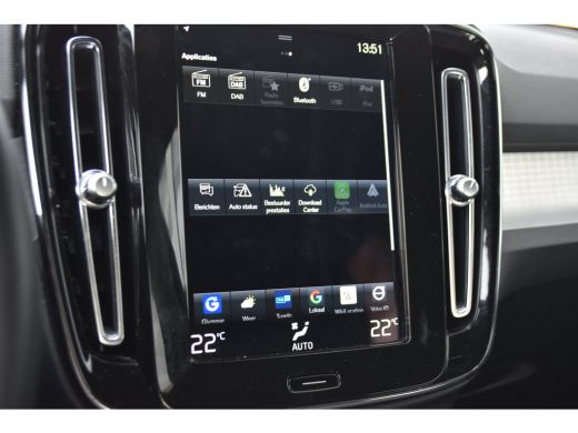 Volvo  XC40 1.5 T2 Business Pro | Lichtmetalen velgen 5-spaaks 19" | Rijstrooksensor met correctie ActivLease financial lease