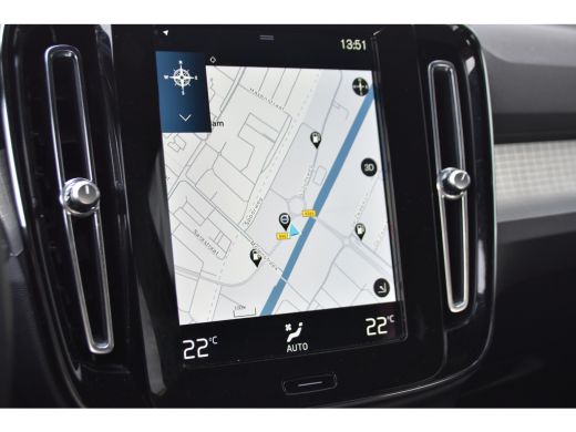 Volvo  XC40 1.5 T2 Business Pro | Lichtmetalen velgen 5-spaaks 19" | Rijstrooksensor met correctie ActivLease financial lease