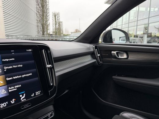 Volvo  XC40 1.5 T3 R-Design H&K-Camera-Stuur/stoel verw-Keyless ActivLease financial lease