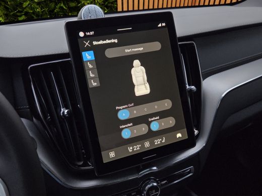 Volvo  XC60 2.0 T8 455pk Plug-in hybrid AWD Ultra Black Edition HEICO SPORTIV | Luchtvering | Bowers&Wilkins ... ActivLease financial lease