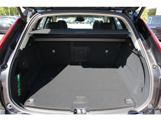 Volvo  XC60 T6 AWD Plus Bright | 360 camera | Stoel + Stuurverwarming |  Panoramadak | ActivLease financial lease