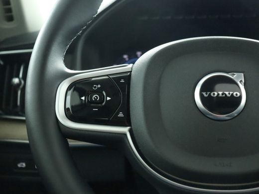 Volvo  XC90 2.0 T8 Plug-in hybrid AWD Ultra Dark | Luchtvering | Trekhaak | Harman Kardon | 360 Camera | Verw... ActivLease financial lease