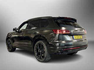 Volkswagen Touareg 3.0 462pk TSi 4MOTION R Velgen ' Suzuka zwart', 21 inch lichtmetaal | Navigatie-apparaat Premium ...