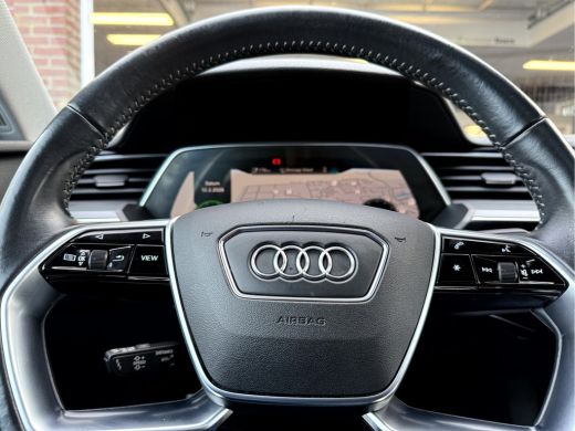 Audi e-tron 50 quattro edition Black SOH 91%,  21''Lmv, Panoramadak Camera, App Connect ActivLease financial lease