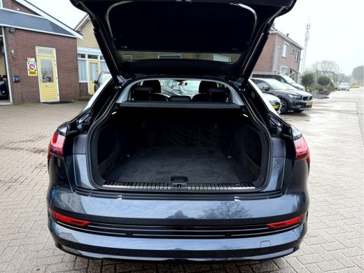 Audi e-tron 50 quattro edition Black SOH 91%,  21''Lmv, Panoramadak Camera, App Connect ActivLease financial lease