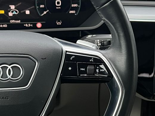 Audi e-tron 55 quattro Business edition Plus 95 kWh NL AUTO | CAMERA | PANO | ActivLease financial lease