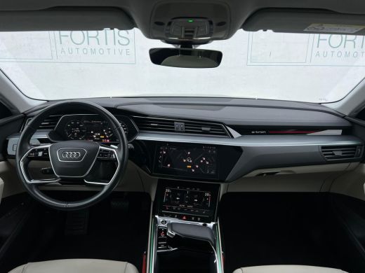 Audi e-tron 55 quattro Business edition Plus 95 kWh NL AUTO | CAMERA | PANO | ActivLease financial lease