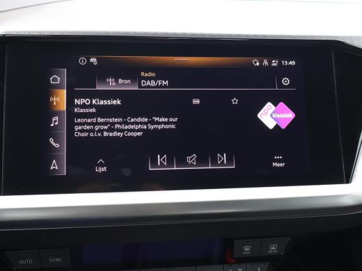 Audi Q4 e-tron 40 LAUNCH EDITION ADVANCED 77KWH + WEGKL. TREKHAAK | SPORTSTOELEN | ADAPTIVE CRUISE | CARPLAY | S... ActivLease financial lease