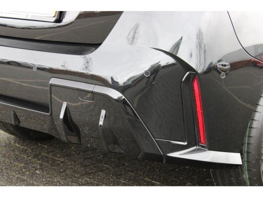 BMW 1 Serie 120 M Sport Automaat / Sportstoelen / Achteruitrijcamera ActivLease financial lease