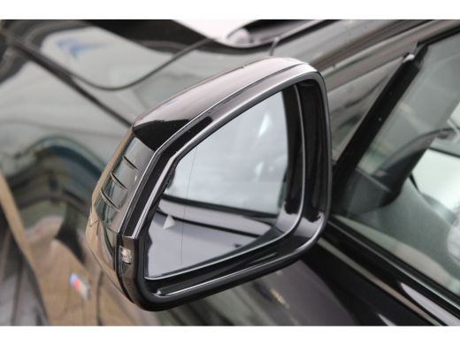 BMW 1 Serie 120 M Sport Automaat / Sportstoelen / Achteruitrijcamera ActivLease financial lease