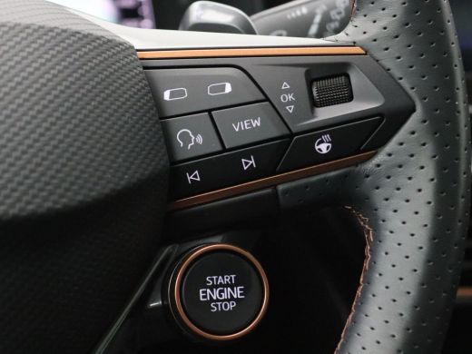 CUPRA Formentor 1.4 e-Hybrid VZ Performance 245PK DSG SOH 99%, Pano-Schuifdak, Trekhaak, Supersportstuur, Leder, ... ActivLease financial lease