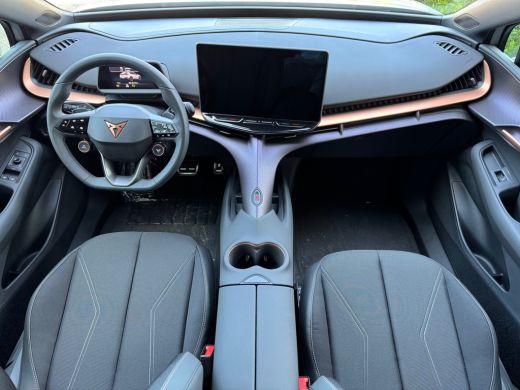 CUPRA Tavascan 82kWh 286pk Business | Elektrische acherklep | Navigatie | Stoel- en stuurverwarming ActivLease financial lease