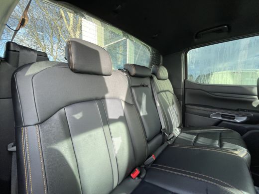 Ford Ranger Wildtrak PHEV Double Cab | 5 Zits | 279PK | trekhaak | 3.500kg trekken ActivLease financial lease