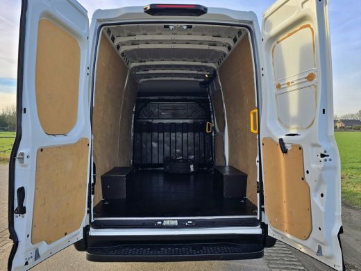 Iveco Daily 35S14V 2.3 352L H2 - 140 Pk - Climate Control - Cruise Control ActivLease financial lease