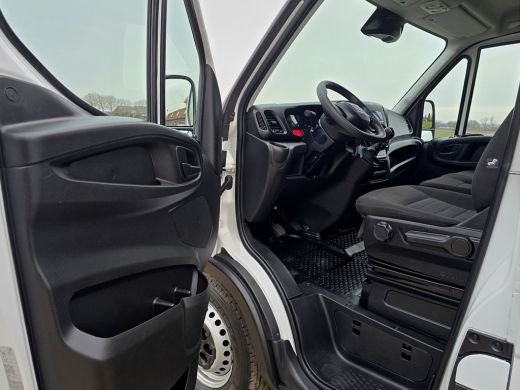 Iveco Daily 35S14V 2.3 352L H2 - 140 Pk - Euro 6 - Climate Control - Cruise Control ActivLease financial lease