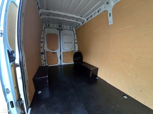 Iveco Daily 35S14V 2.3 352L H2 - 140 Pk - Euro 6 - Climate Control - Cruise Control ActivLease financial lease