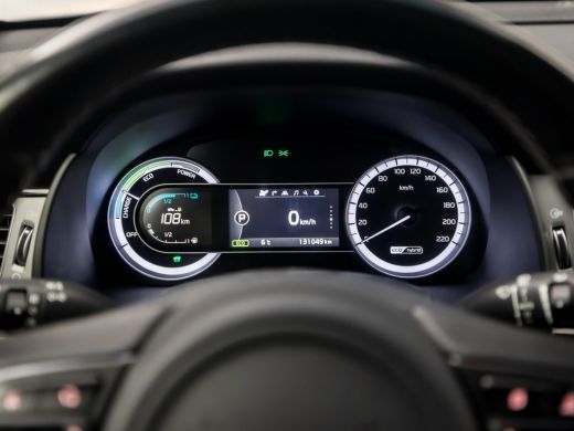 Kia Niro 1.6 GDi Hybrid Executive Sport 142Pk Automaat (APPLE CARPLAY, NAVIGATIE, CAMERA, LEDER, TREKHAAK,... ActivLease financial lease