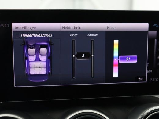 Mercedes-Benz C-Klasse 300e AMG | Panoramadak | 360 Camera | Stoelverwarming | Leder/Alcantara | Carplay | Sfeerverlicht... ActivLease financial lease