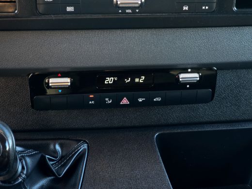 Mercedes-Benz Sprinter 315 1.9 CDI L2 H2 RWD - 150 Pk - Euro 6 - ParkeerCamera - MBUX - Airco - Cruise Control ActivLease financial lease