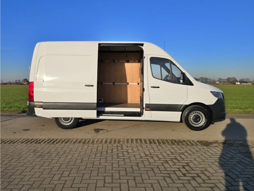 Mercedes-Benz Sprinter 315 1.9 CDI L2 H2 RWD - 150 Pk - Euro 6 - ParkeerCamera - MBUX - Airco - Cruise Control ActivLease financial lease