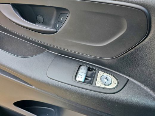 Mercedes-Benz Vito 116 CDI Extra Lang DC - 160 Pk - Euro 6 - AUTOMAAT - ParkeerCamera ActivLease financial lease