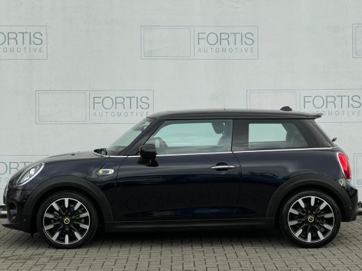 Mini Electric Mini Classic 33 kWh NL-AUTO | PANODAK | LEDER ActivLease financial lease