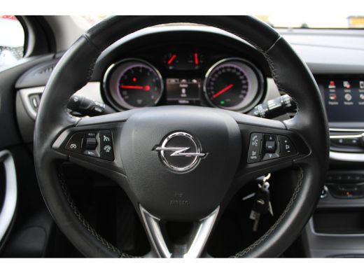Opel Astra 1.2 Edition Nieuwe motor | PDC | LM Velgen | Camera ActivLease financial lease