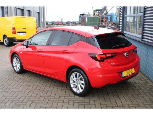Opel Astra 1.2 Edition Nieuwe motor | PDC | LM Velgen | Camera ActivLease financial lease