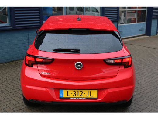 Opel Astra 1.2 Edition Nieuwe motor | PDC | LM Velgen | Camera ActivLease financial lease